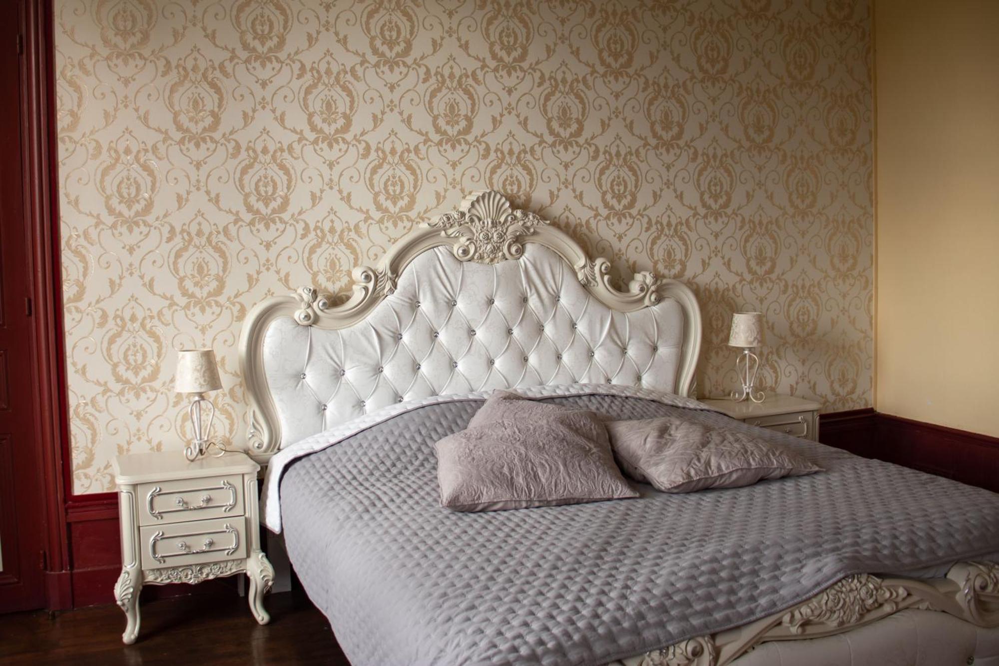 Hotel Le Pavillon De St Agnan Hautefort Exterior foto